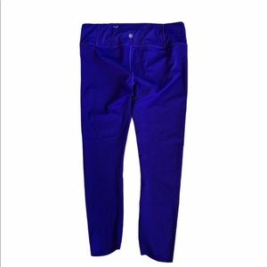 Athleta velocity laser cut capri